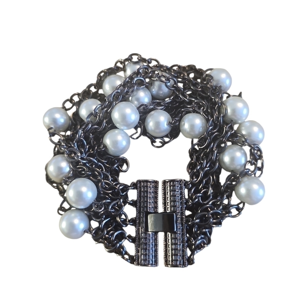 Vintage Pearl Stone And Multi-Chain Gunmetal Bracelet